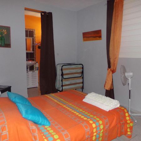 Chez Annick Et Jacques Apartman Garnier Kültér fotó
